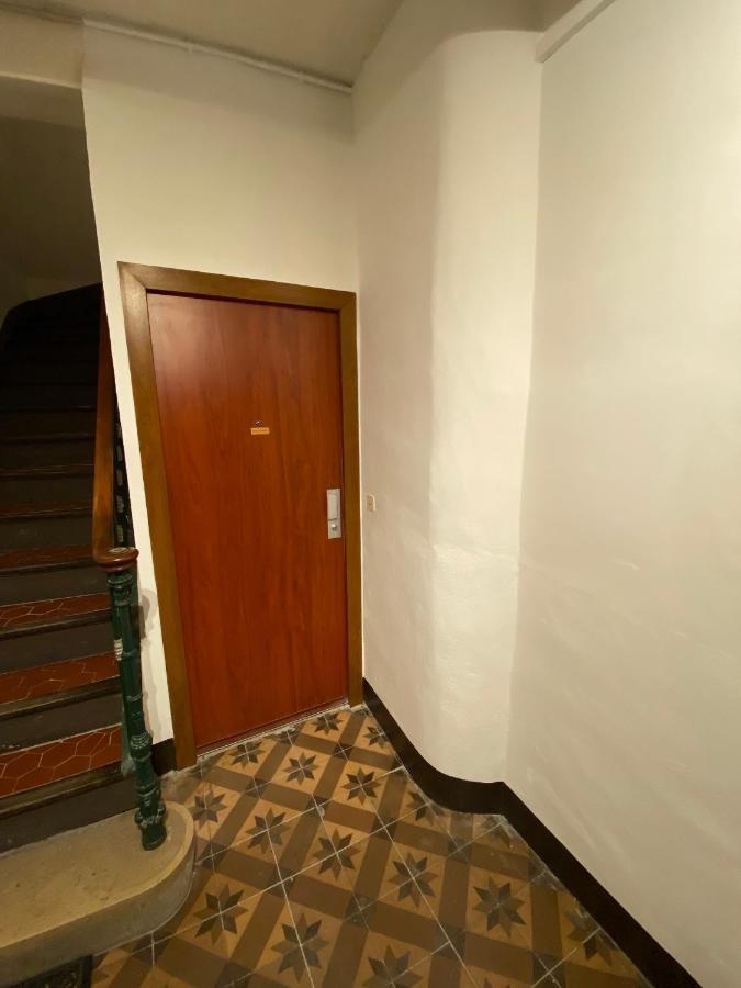 Plein Centre Avec "Parking Prive" Voitures Electriques Bienvenues Apartment Cassis Exterior photo